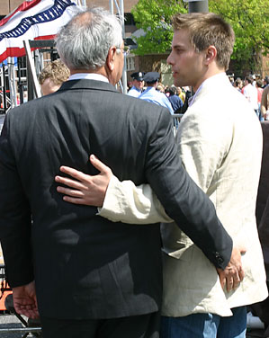 NOT ONLY WERE BARNEY & HERBY PORKING EACH OTHER, BUT BARNEY & HERBY WERE PORKING AMERICA