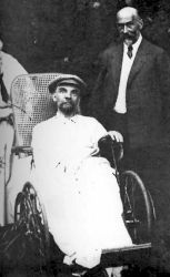 Lenin Looks Exactly Like Charles Manson 