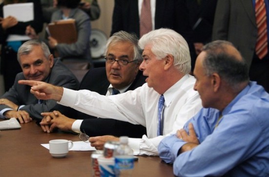 Congressional deadbeats meet to discuss the economic bailout plan in the Capitol in Washington September 25, 2008. (L-R) Senator Jack Reed (D-RI), House Financial Services Committee Chairman Barney Frank (D-MA), Senate Banking Committee Chairman Chris Dodd (D-CT) and Senator Chuck Schumer (D-NY