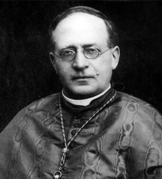 St. Edith Stein, a Catholic convert from Judaism, wrote Pope Pius XI in 1933 asking him to condemn Nazi ideology. The letter was published for the first time Feb. 19 in German and Italian newspapers after scholars were given copies of the original from the Vatican Secret Archives. (CNS file photos) (Feb. 19, 2003) See STEIN-PIUSXI Feb. 19, 2003. (b/w only)