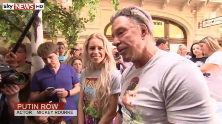 “If I didn’t like him, I wouldn’t buy the T-shirt, believe me. I met him a couple of times and he was a real gentleman, a very cool regular guy, looked me right in the eye. I think he is a good guy. If I didn’t, believe I wouldn’t wear the T-shirt,” the actor said in a video posted by Sky News.