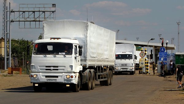 2,000 Tons Of Russian Humanitarian Aid Makes Its Way To Eastern Ukraine.